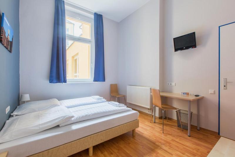 A&O Dortmund Hauptbahnhof Hotel Room photo